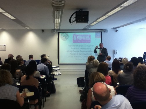 Roger Taylor presenting at the RSA Mega-events Research Network Seminar, 2012.
